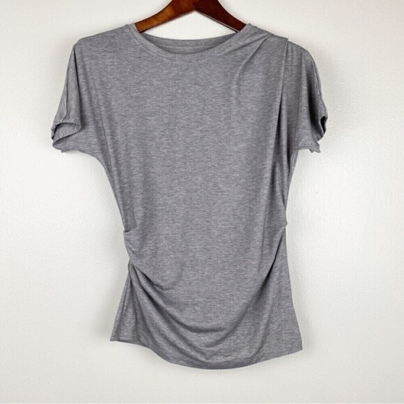 Athleta Essence Pleated Ruched Lightweight Short Sleeve Tee Gray Size XXS - Picture 2 of 6